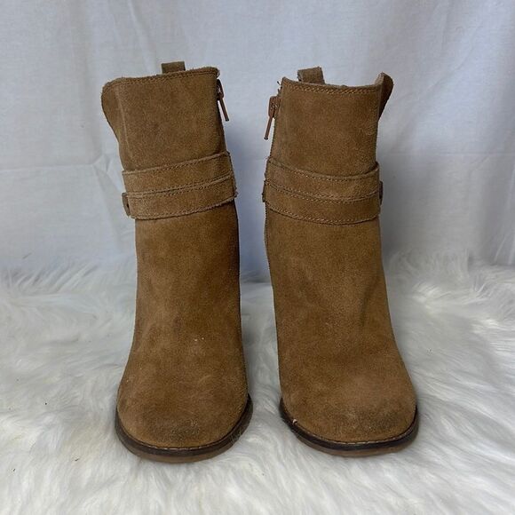 Lucky Brand LaTanya Tan Suede Booties Sz 5.5 - Picture 3 of 7